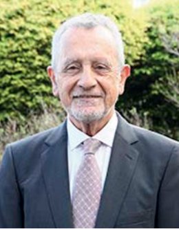 Portrait de Carlos Castinieras